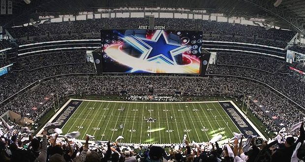 The first Promise Keepers rally in 20 years courts controversy promise-keepers-stadium-620x330