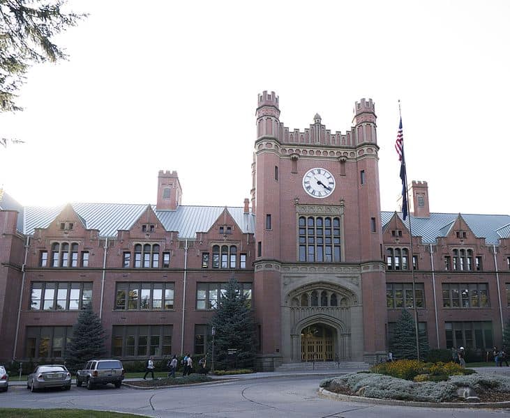 University_of_Idaho_Administration_Building_-_east_side_(cropped)