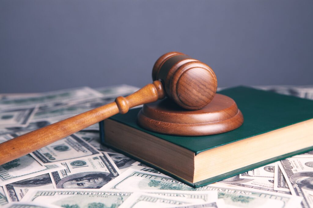 Bill Hwang charged with fraud, racketeering, and conspiracy sasun-bughdaryan-e11Oa3kvx4c-unsplash