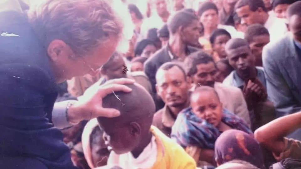 ezgif.com-gif-maker (11)