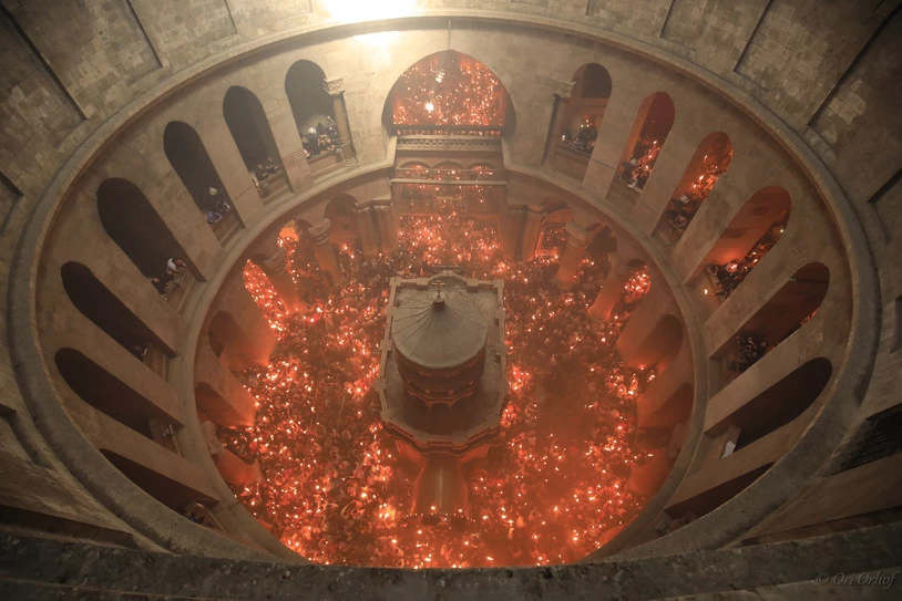 Christians in Jerusalem celebrate Holy Fire amidst Israeli police restrictions Holy Fire