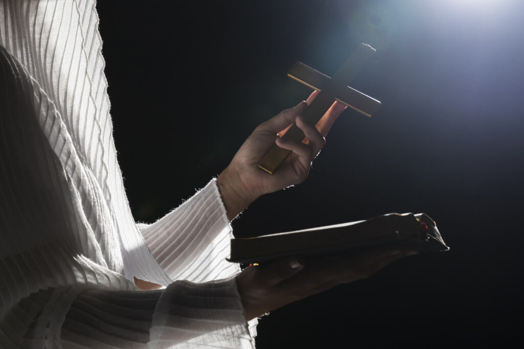 Christians urged to pray for inadequate police forces.