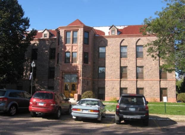 University of Sioux Falls building