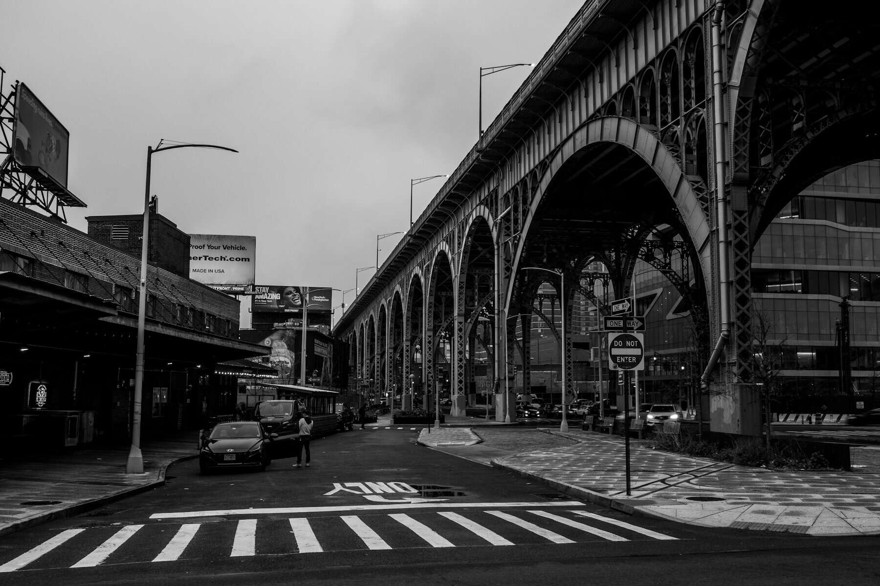 Black and white photo of Harlem.