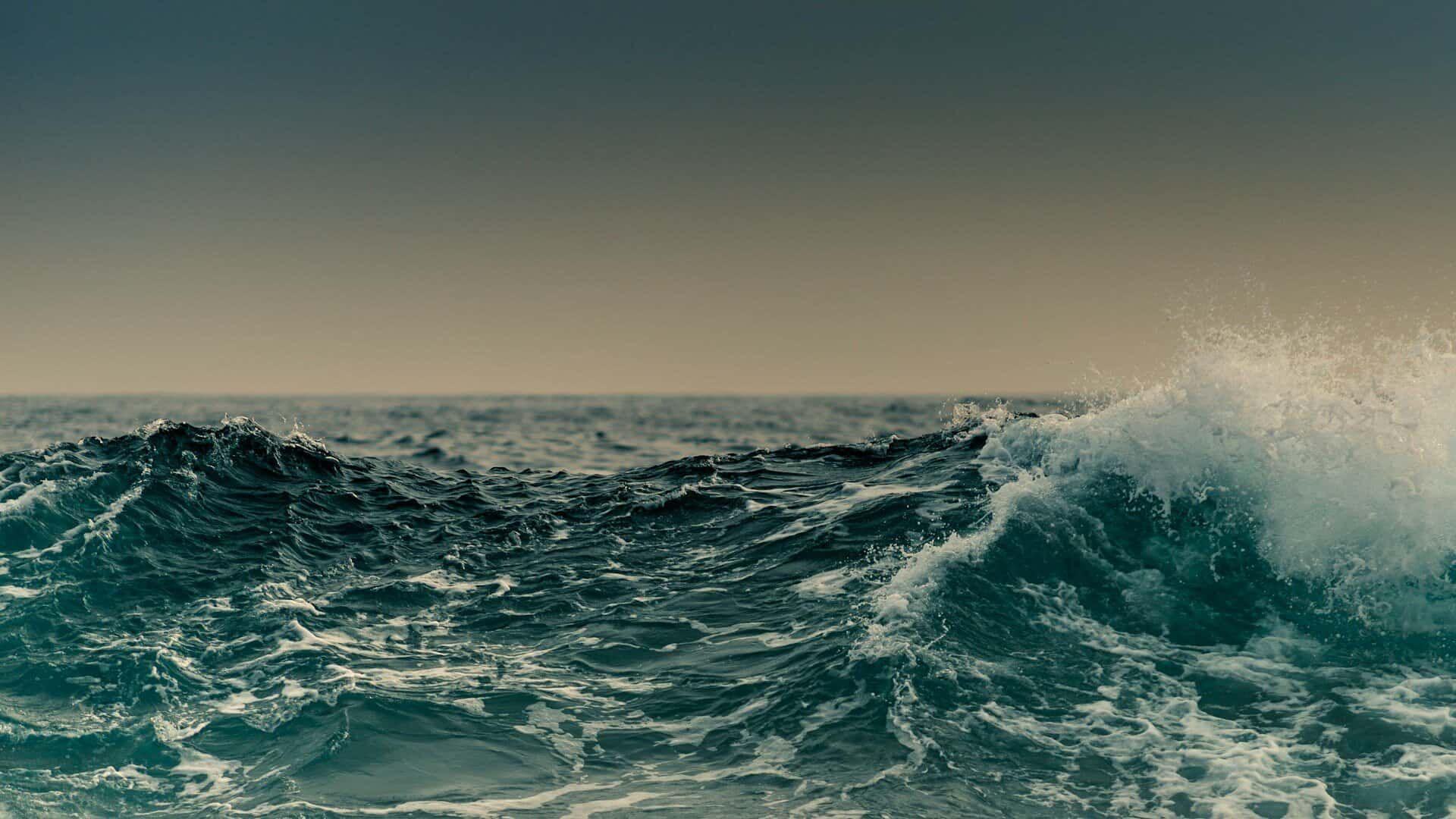 Choppy waves in blue/green water.