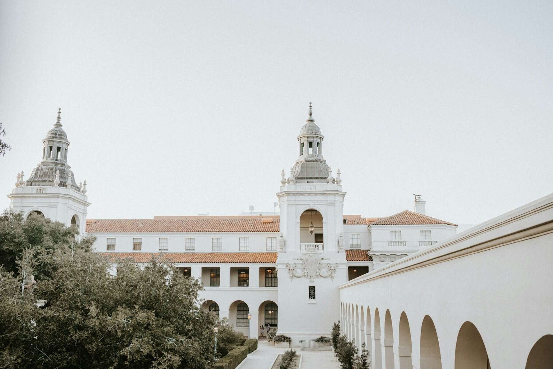 A Spanish style building in Pasadena, CA.